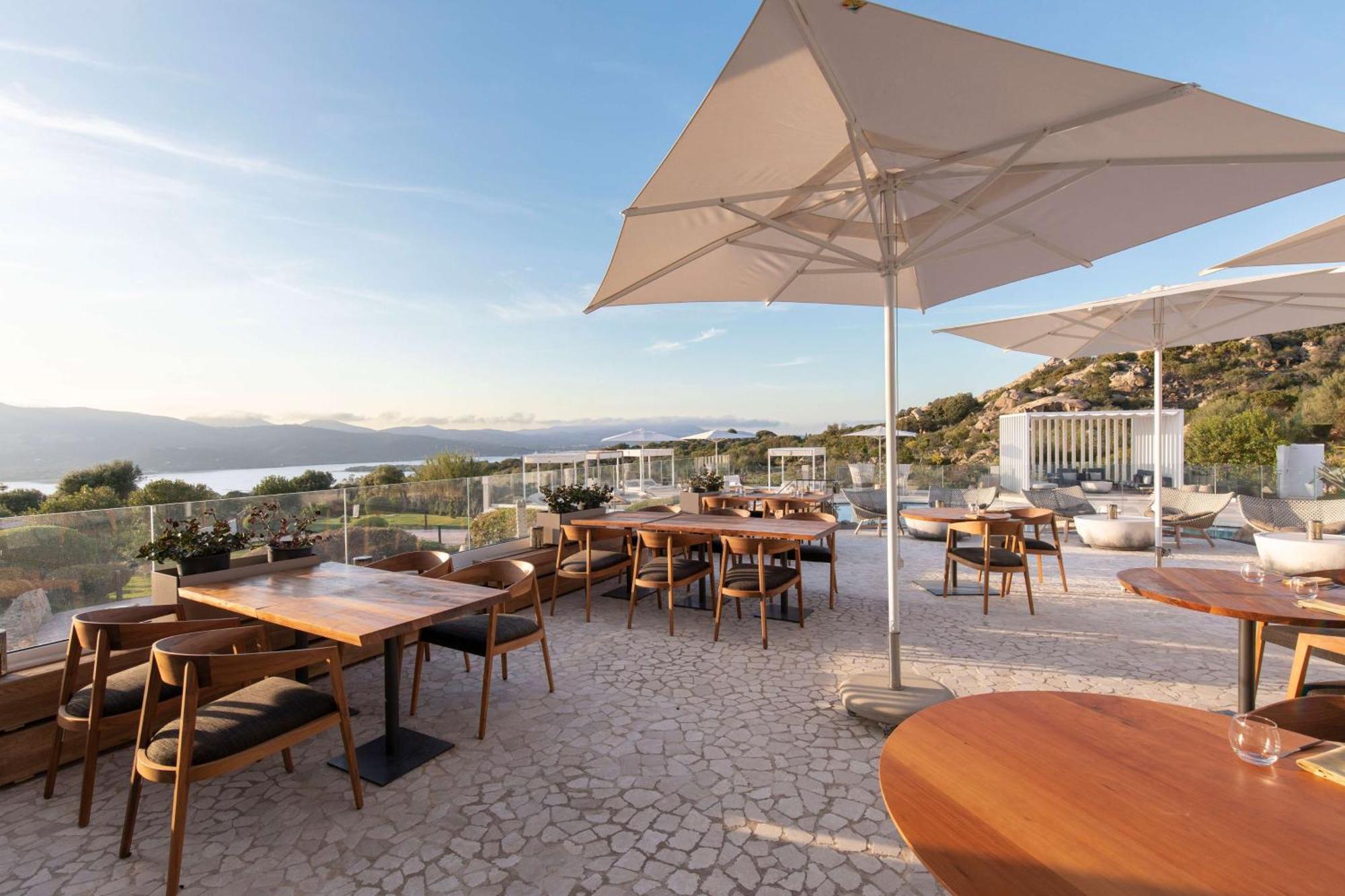 Hotel Sulia House Porto Rotondo, Curio Collection By Hilton Exterior foto