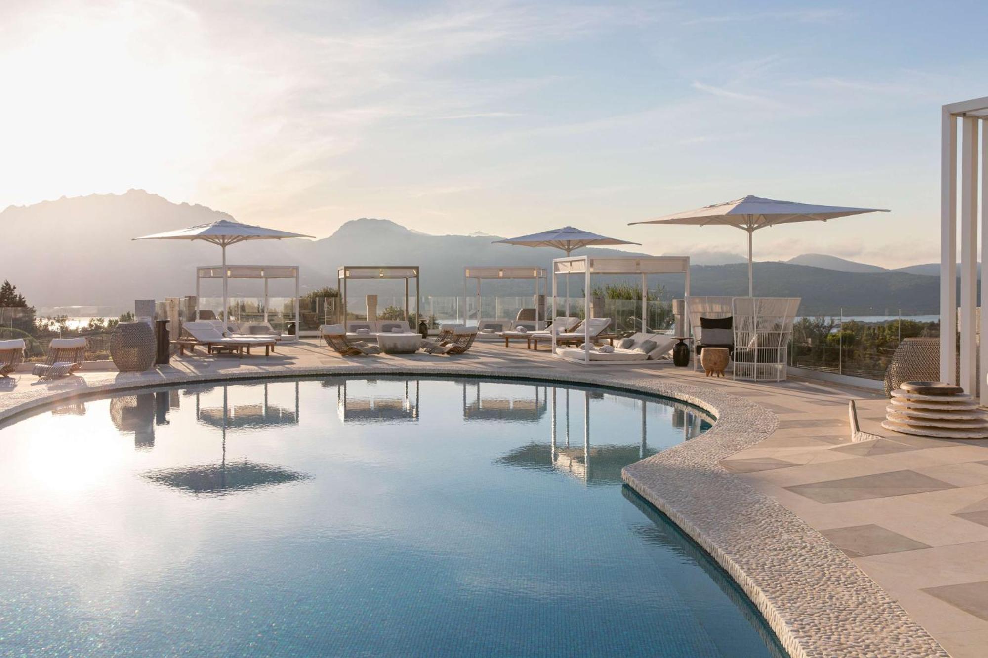 Hotel Sulia House Porto Rotondo, Curio Collection By Hilton Exterior foto