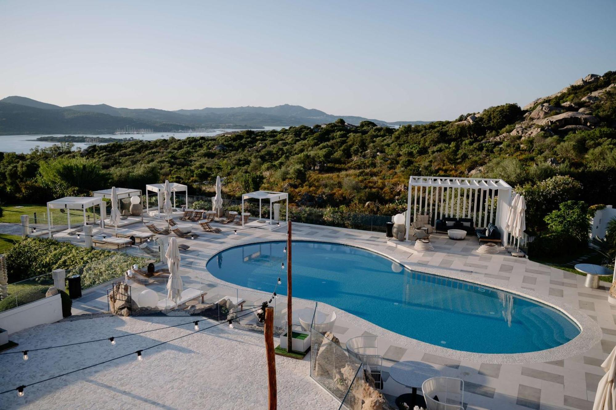 Hotel Sulia House Porto Rotondo, Curio Collection By Hilton Exterior foto